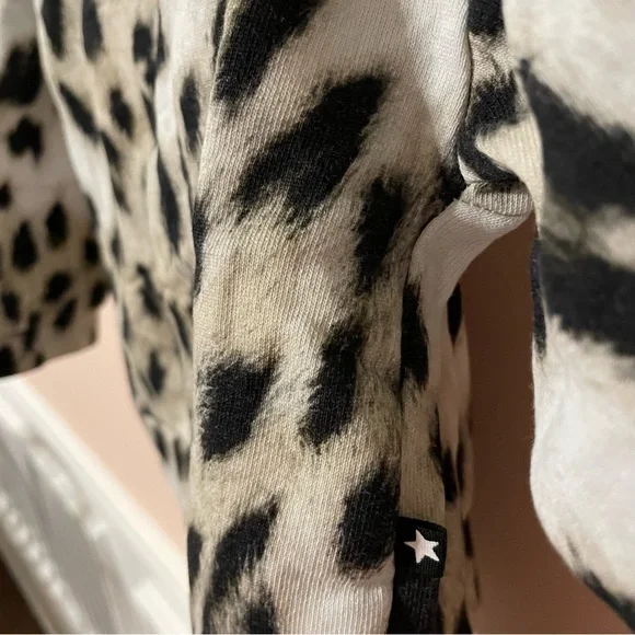 MOLO Sweatshirt & Sweatpants Sweat suit Snow Leopard Size 12 months 80cm - Picture 4 of 6
